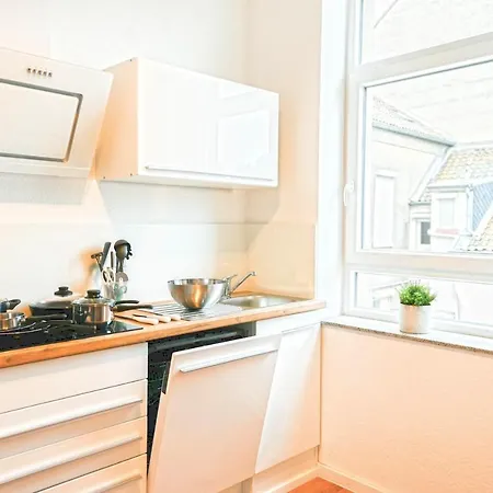 Apartment 50qm In Zentral Gelegen Mit Hohen Decken - Beuys - *