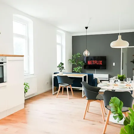 50qm In Zentral Gelegen Mit Hohen Decken - Beuys - Apartment *