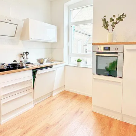 Apartment 50qm In Zentral Gelegen Mit Hohen Decken - Beuys -