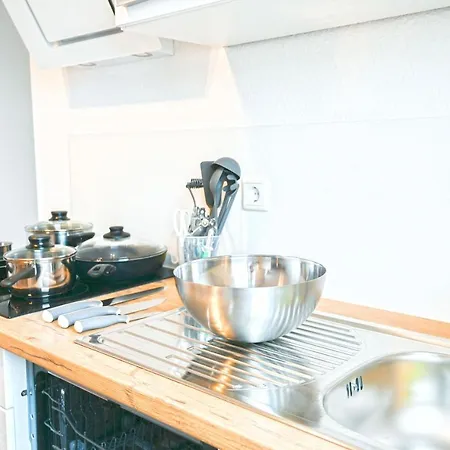 50qm In Zentral Gelegen Mit Hohen Decken - Beuys - Apartment Krefeld