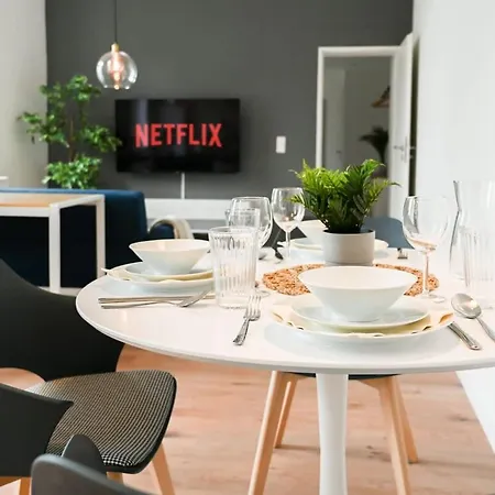 50qm In Zentral Gelegen Mit Hohen Decken - Beuys - Krefeld